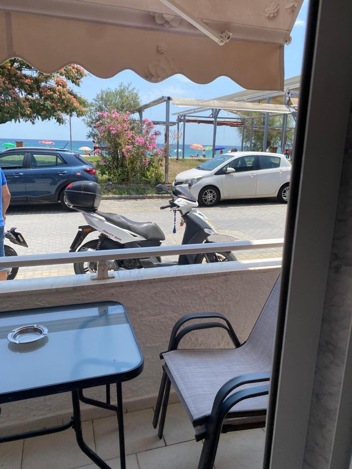 Eudokia Rooms Sarti Eksteriør bilde